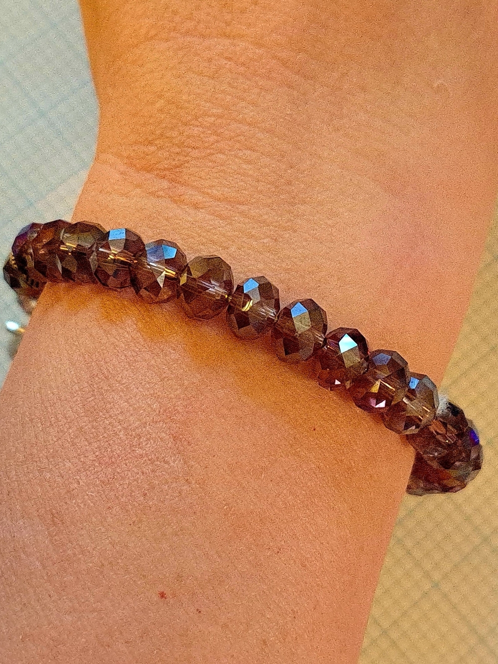 Great Grandmother Opalescent Purple Faceted Clasp Bangle Bracelet